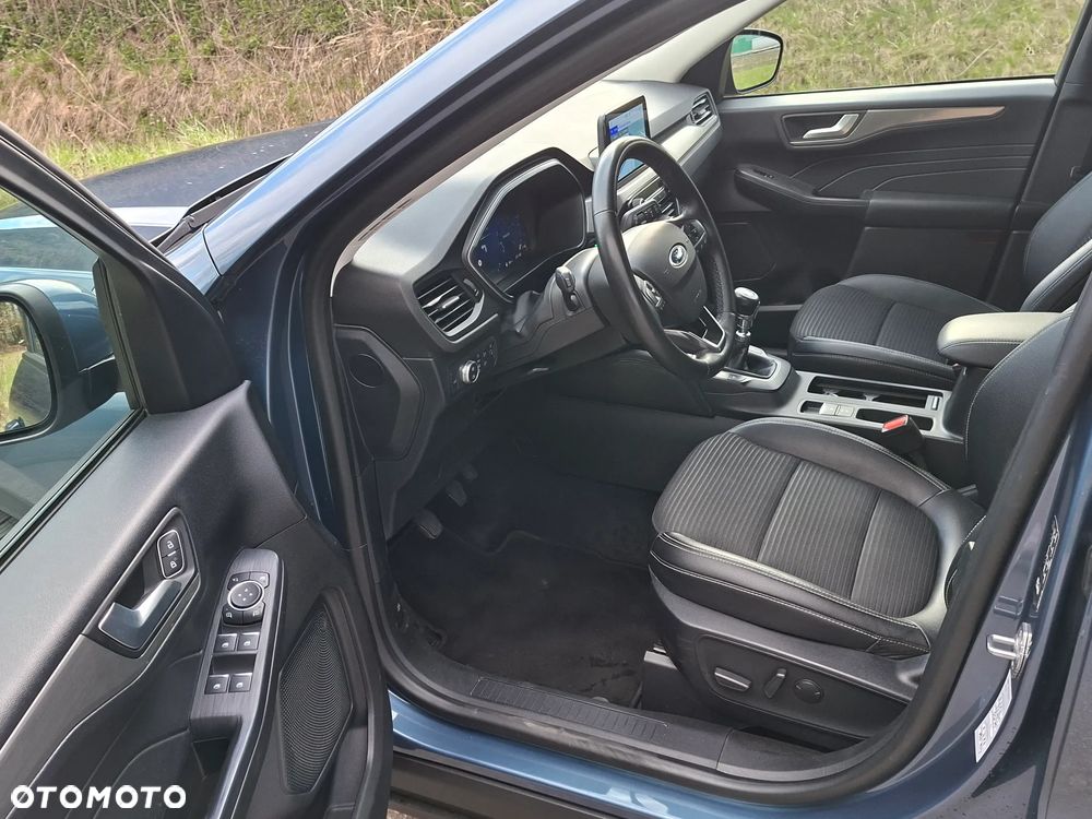 Ford Kuga 1.5 EcoBoost FWD Titanium X - 32