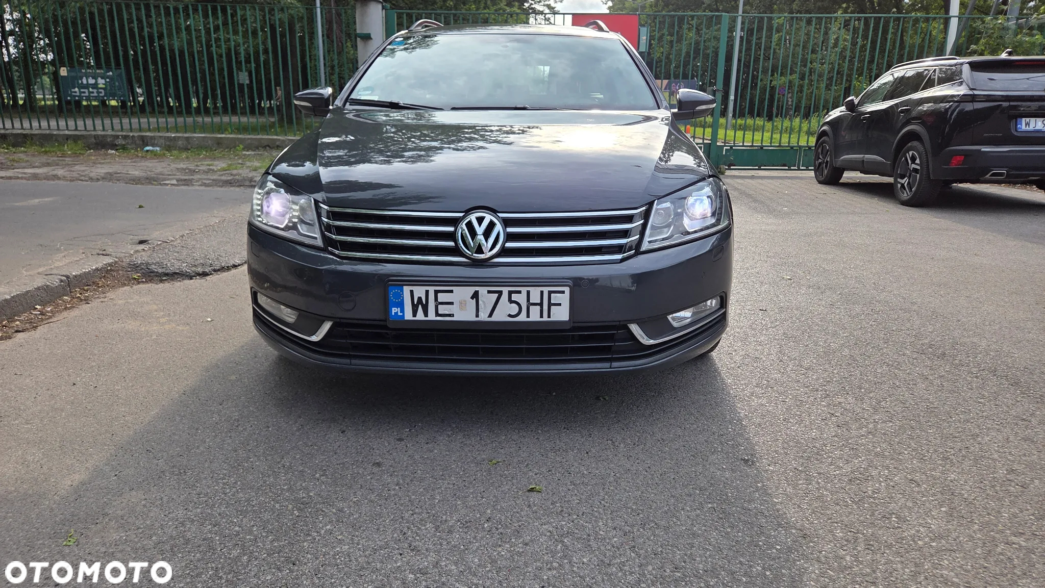 Volkswagen Passat - 17