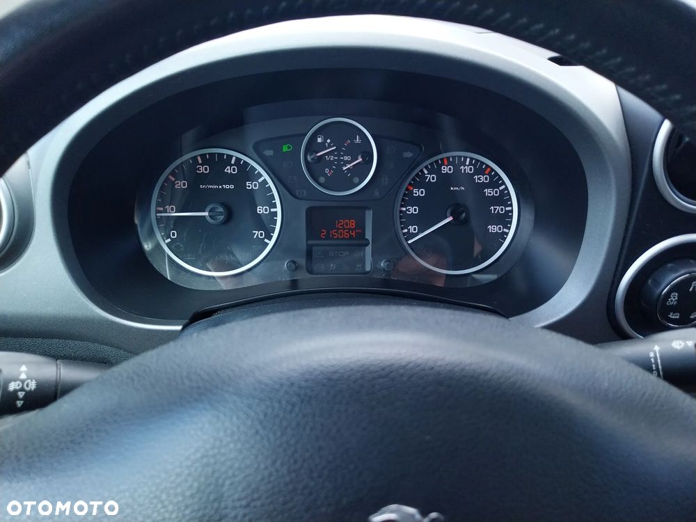 Peugeot Partner 1.6 BlueHDi Outdoor S&S - 12