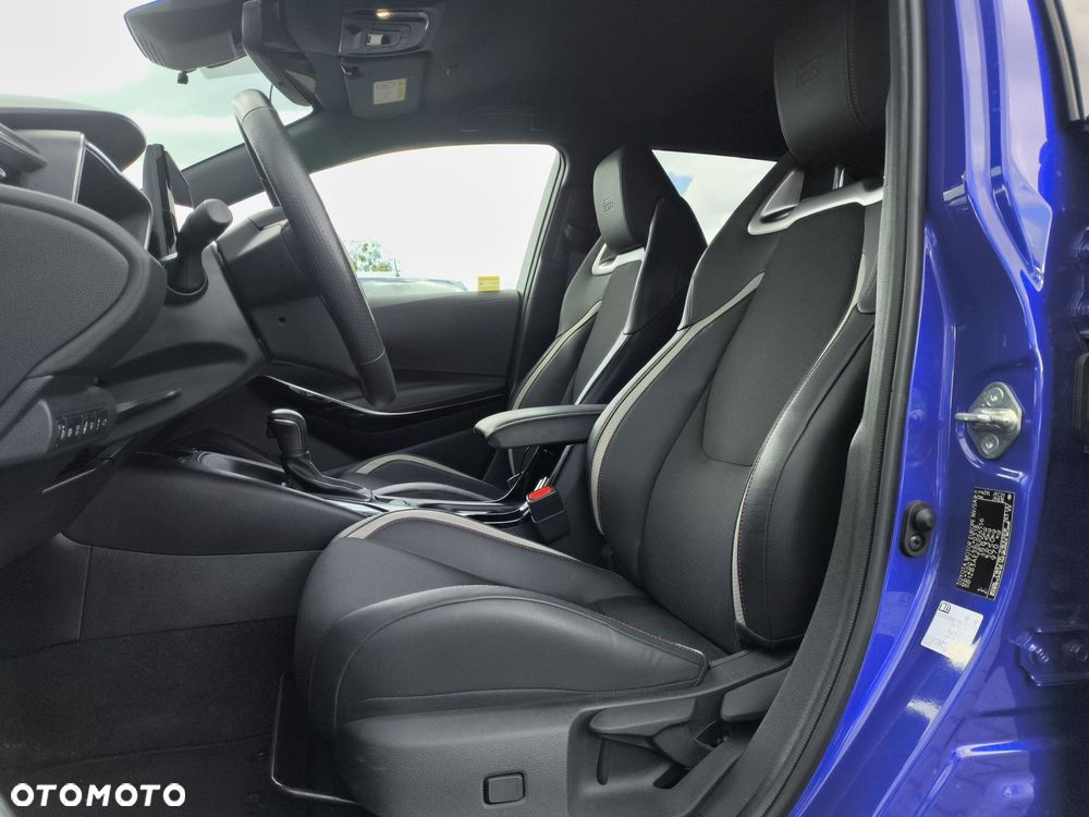 Toyota Corolla 1.8 Hybrid GR Sport Dynamic - 23