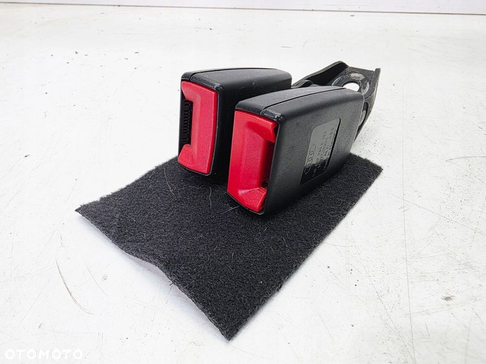 ZAPINKA PASA TYŁ PODWÓJNA AUDI TT 8J 8J8857739B - 1