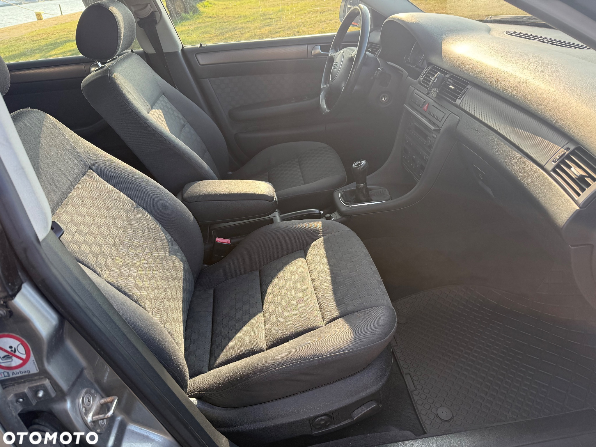 Audi A6 Avant 1.8 T - 16