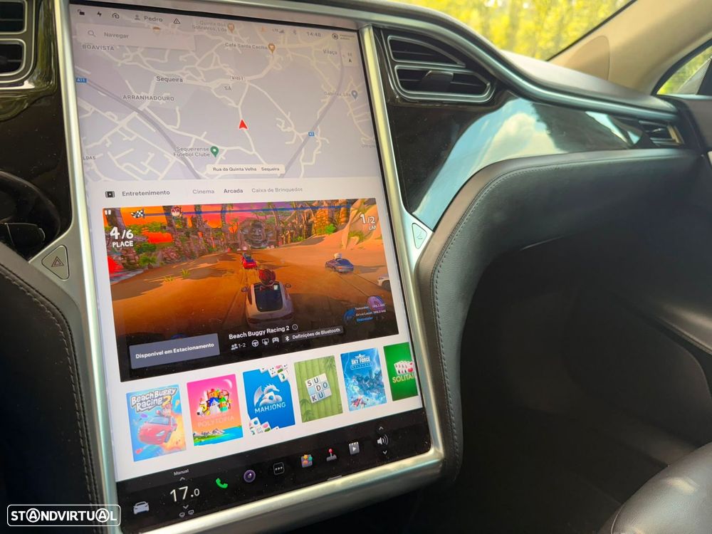 Tesla Model S - 17
