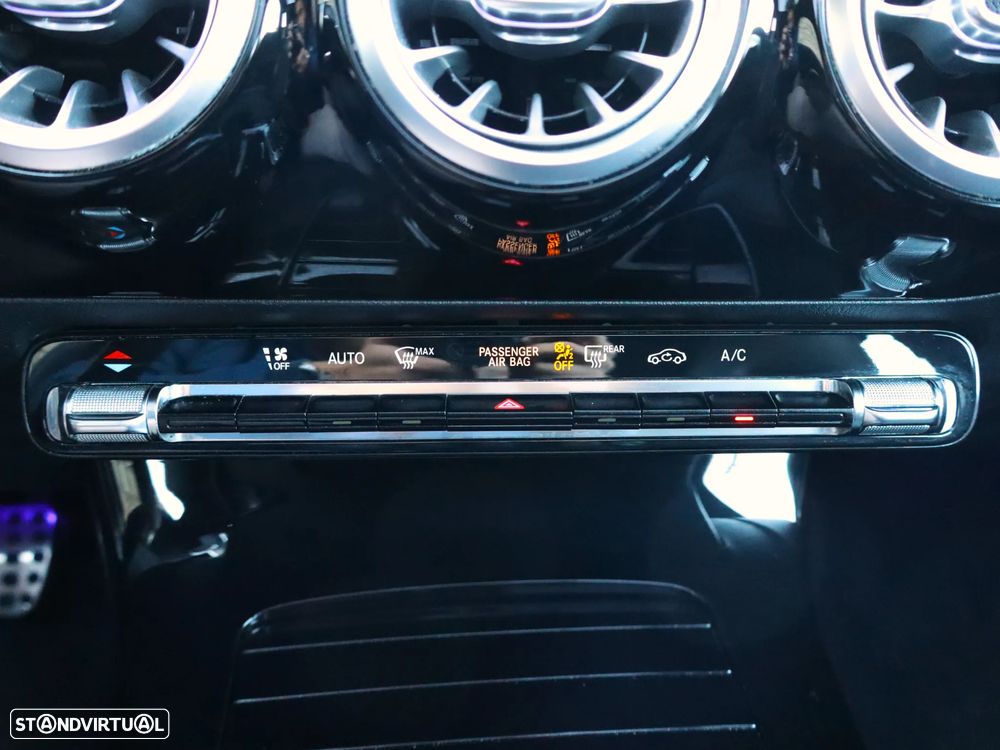 Mercedes-Benz CLA 180 d Shooting Brake AMG Line Aut. - 37