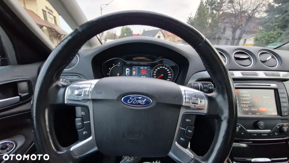 Ford S-Max 2.0 TDCi Titanium - 34