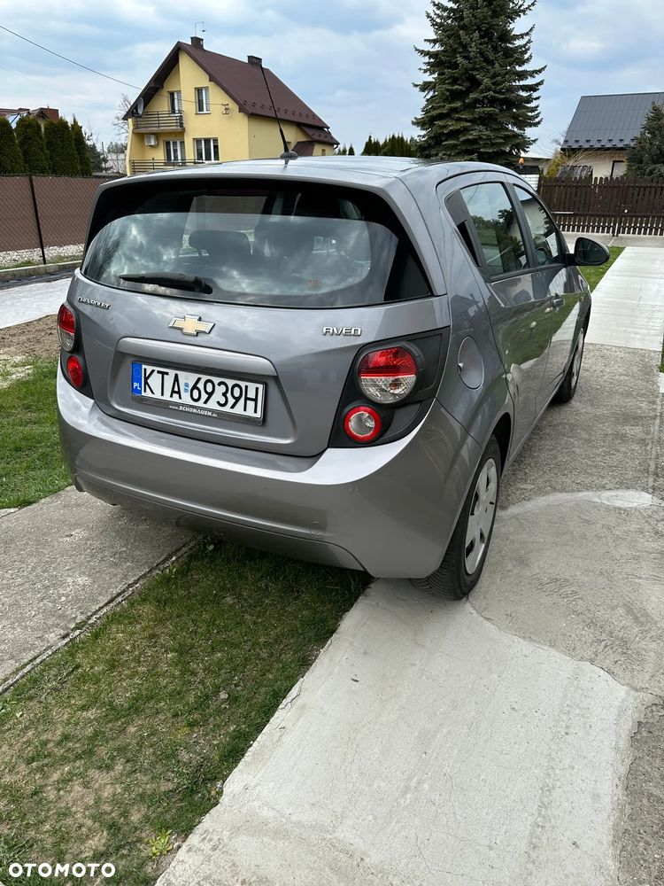 Chevrolet Aveo - 8