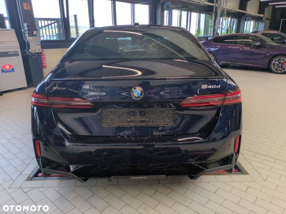 BMW Seria 5 540d xDrive mHEV M Sport - 5