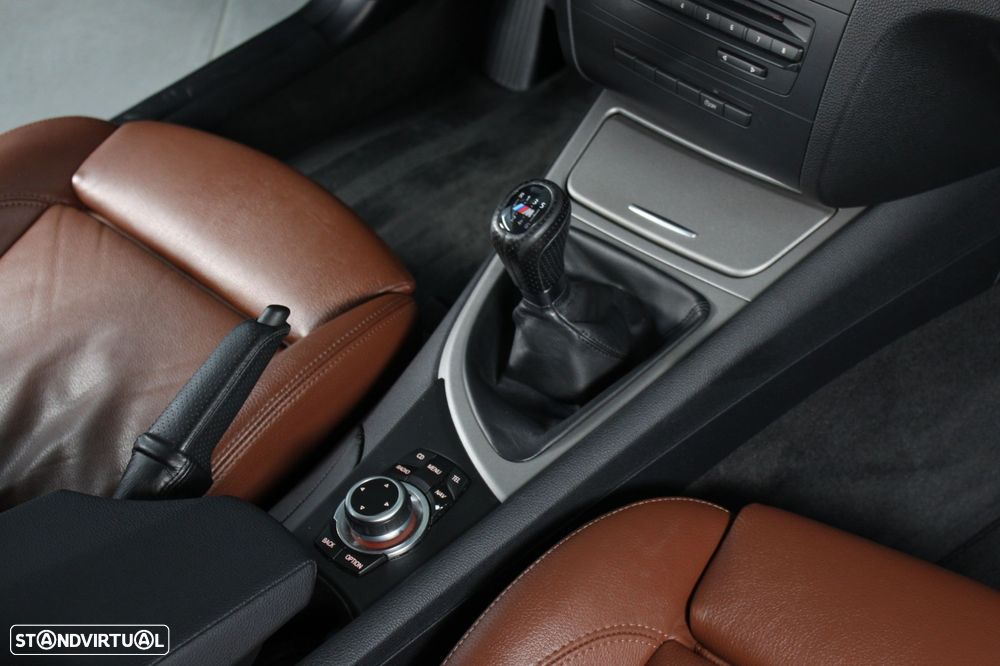BMW 118 d Line Sport - 29