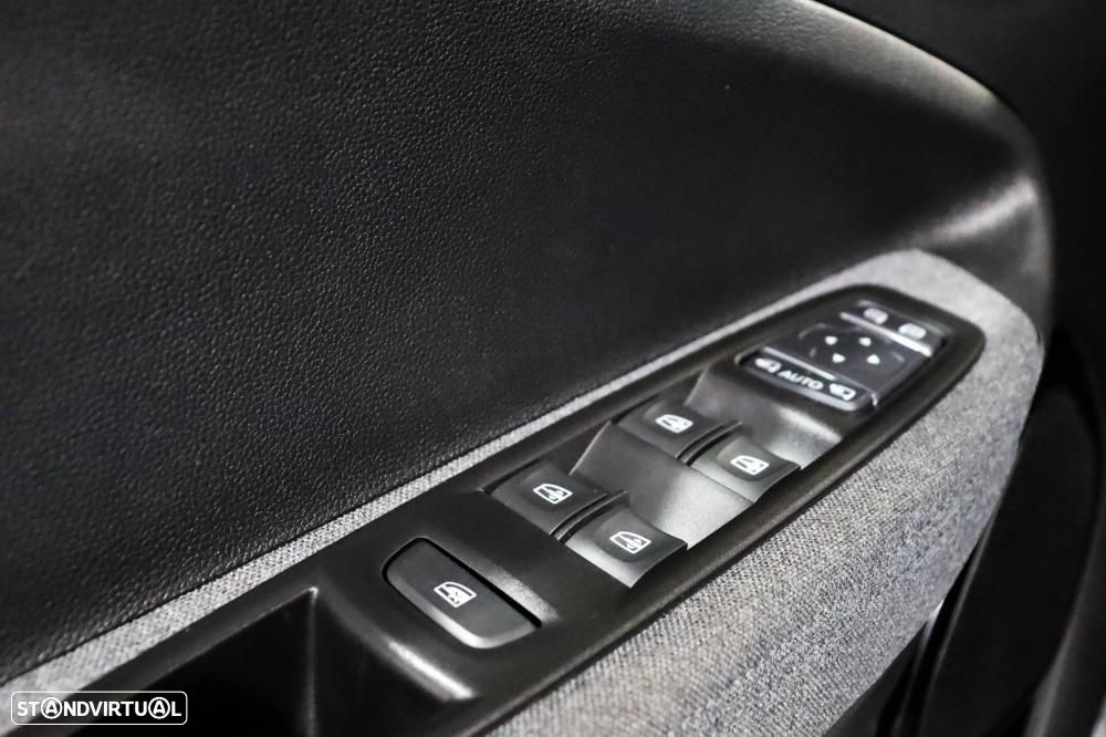 Renault Zoe (c/ Bateria) EV50 135hp Techno - 23