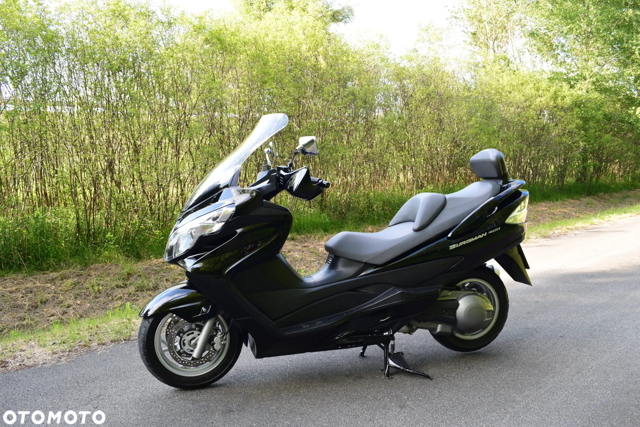 Suzuki Burgman - 14