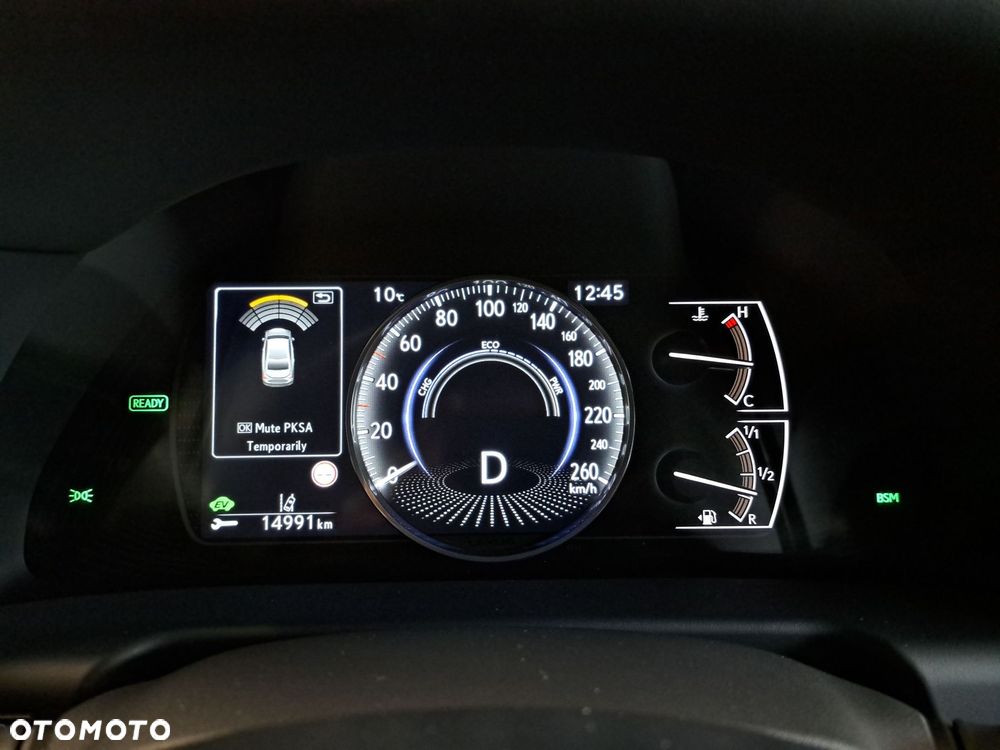 Lexus ES 300h Business Edition - 33