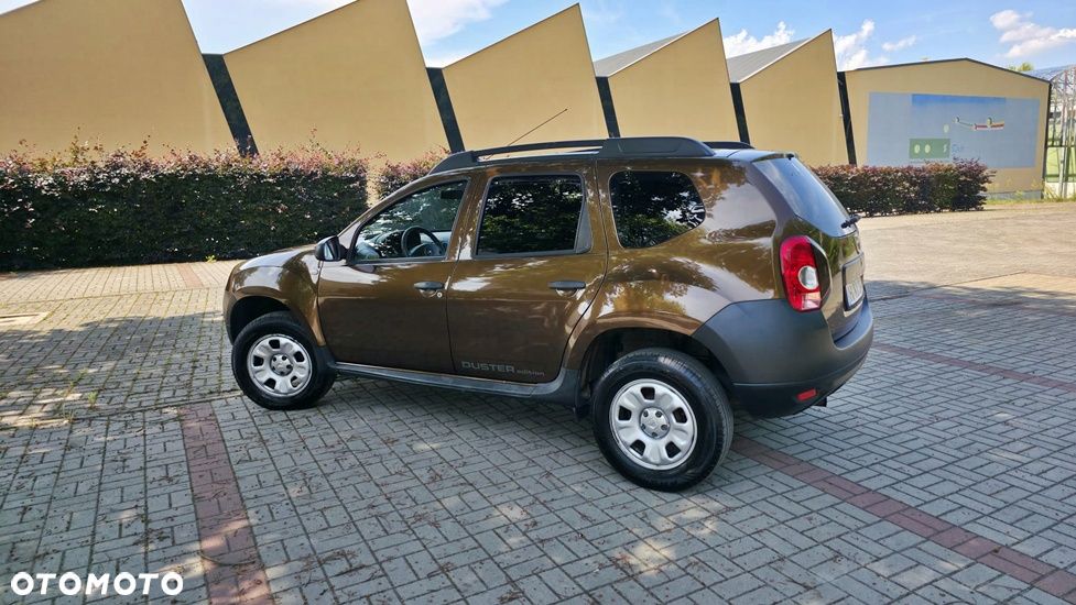 Dacia Duster 1.6 16V 105 4x2 Prestige - 8