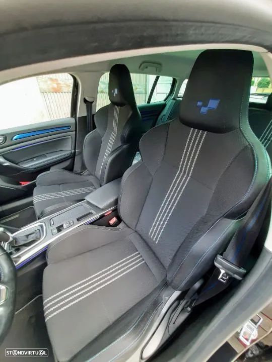 Renault Mégane Sport Tourer 1.5 dCi GT Line EDC J18 - 14