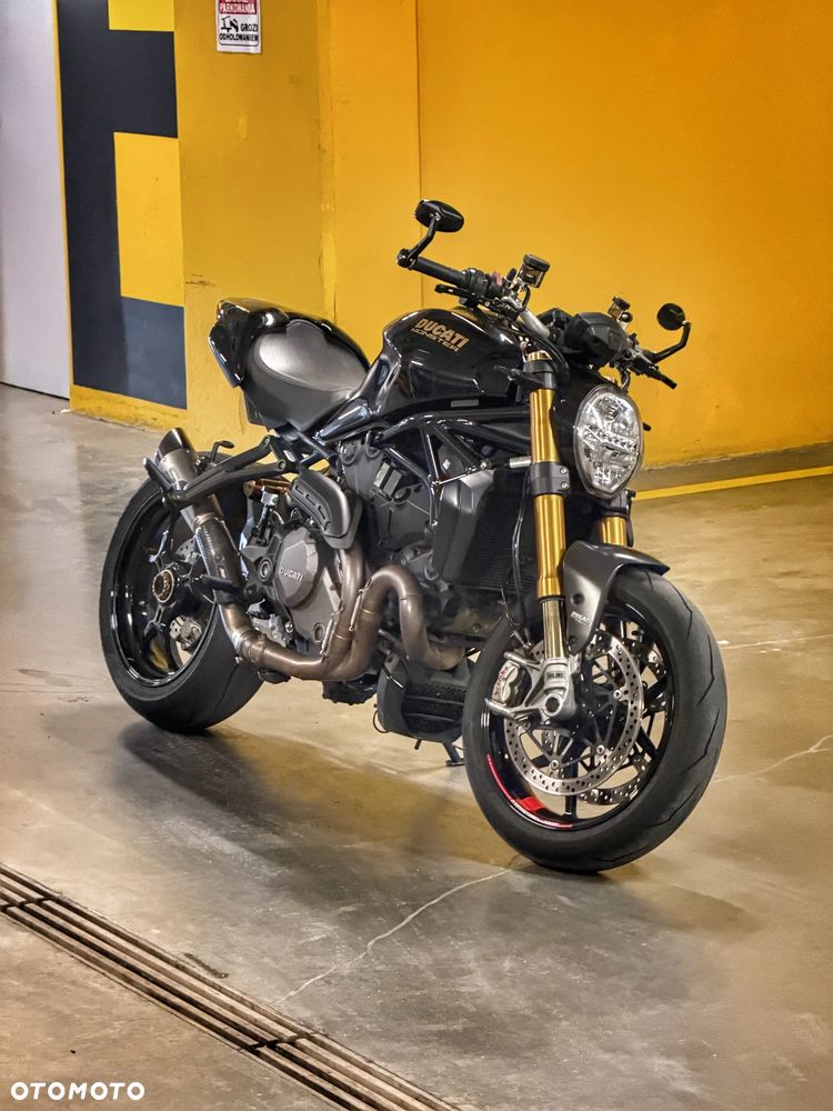 Ducati Monster - 1