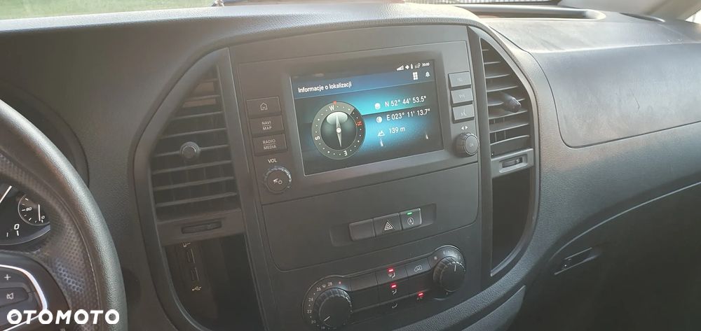 Mercedes-Benz VITO - 11