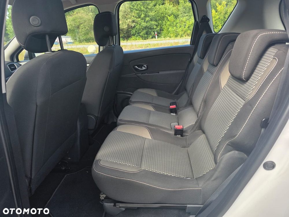 Renault Scenic - 19