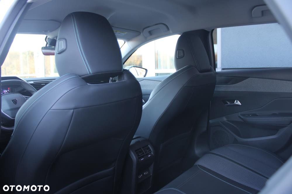 Peugeot 308 - 11