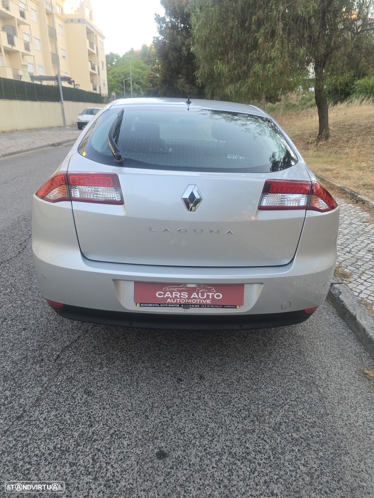 Renault Laguna 1.5 dCi Dynamique S - 17