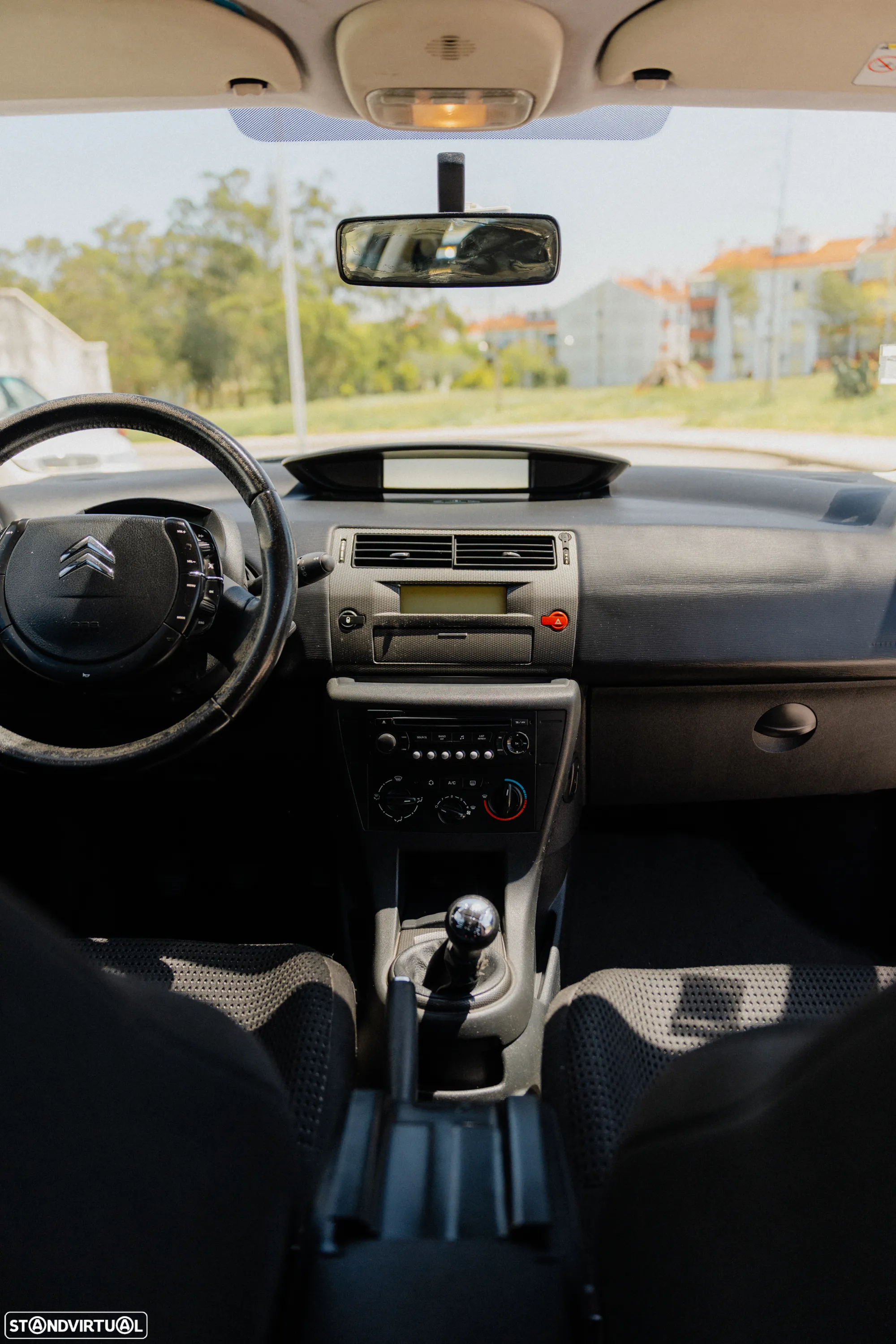 Citroën C4 Coupé 1.6 HDi 110 VTR - 10