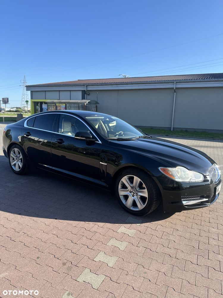 Jaguar XF - 1