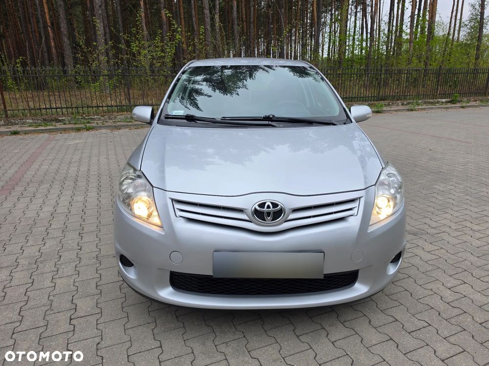 Toyota Auris 1.6 Luna - 11