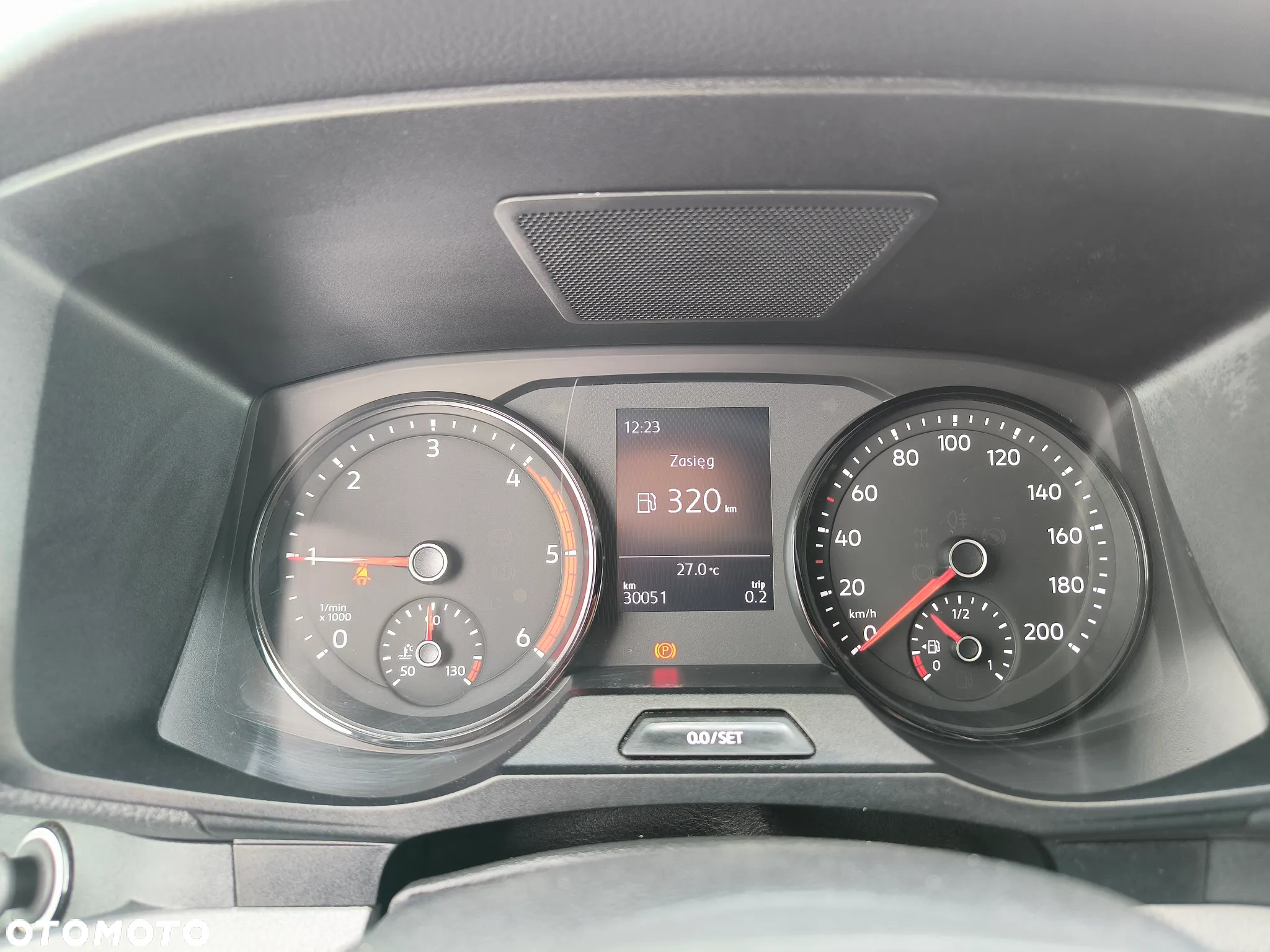 Volkswagen Crafter Furgon L4H3 / 2.0 TDI 140 KM / 4490 mm / Wysoki dach - 14