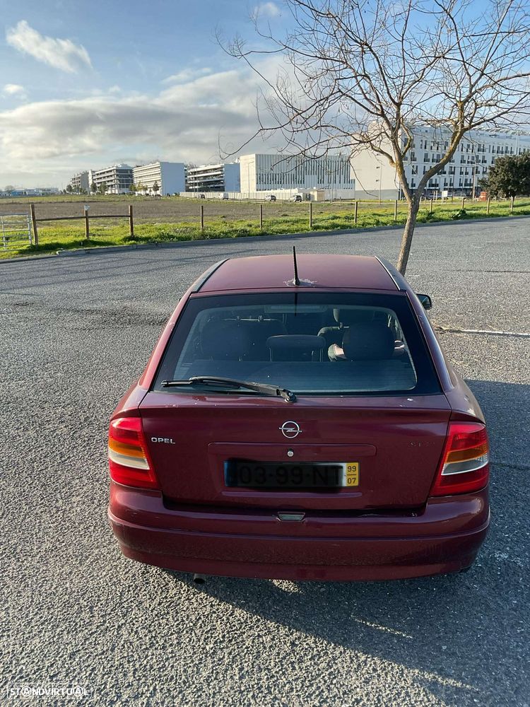 Opel Astra 1.4 Club - 5