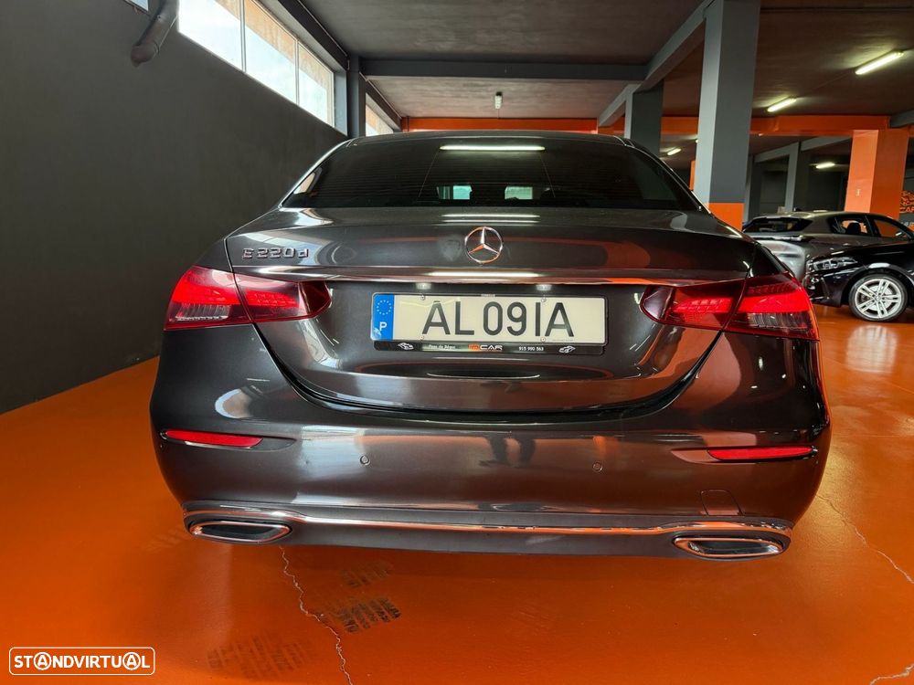 Mercedes-Benz E 220 d Avantgarde - 13