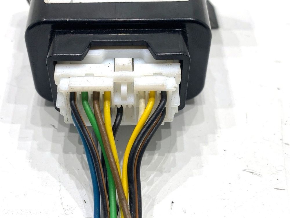 GNIAZDO USB  KIA CEE'D Sportswagon (JD) 2012 - 2018 1.6 CRDi 136 100 kW [136 KM] olej napędowy 2015 - 4