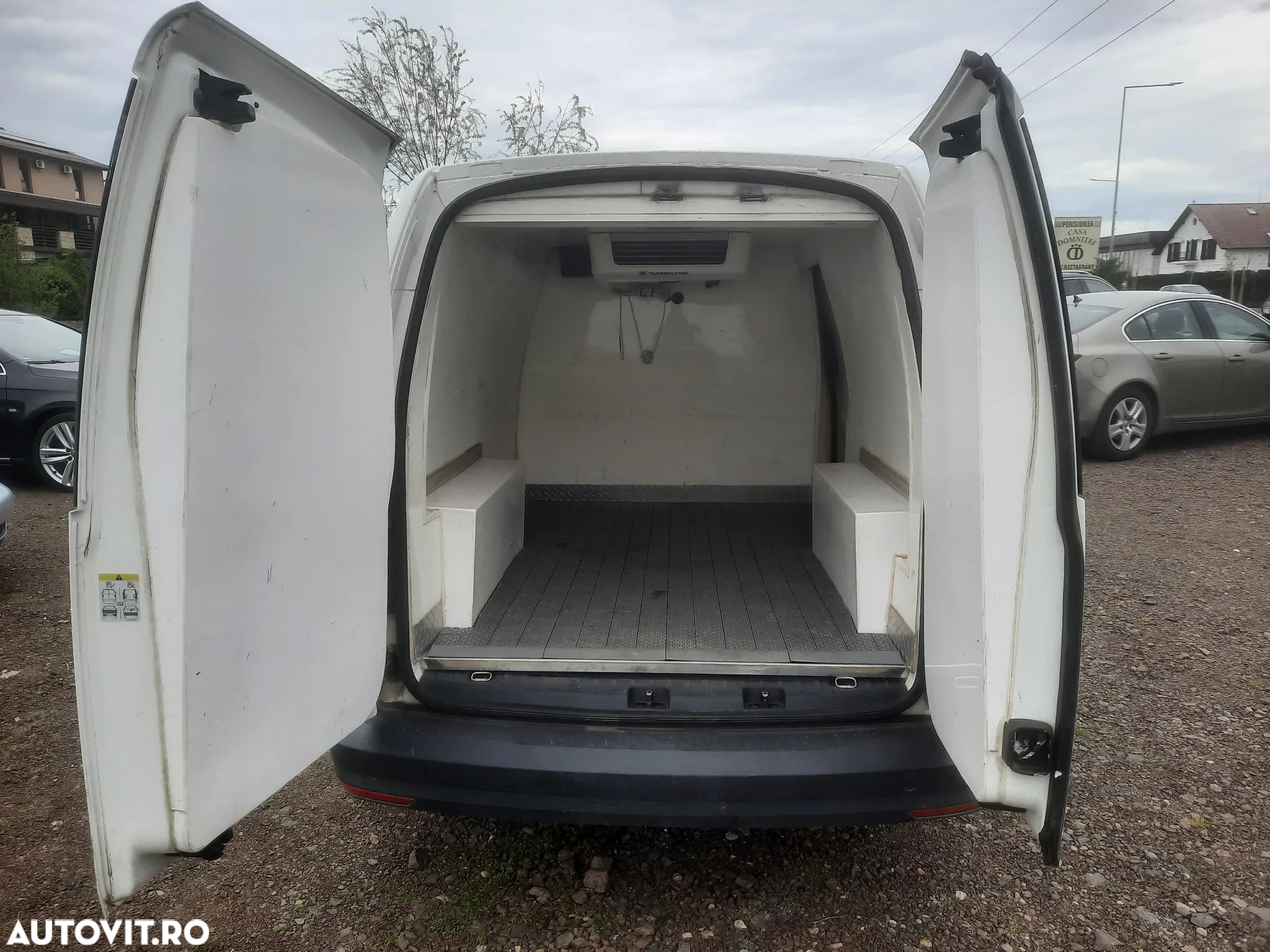 Volkswagen CADDY MAXI FRIGORIFIC - 6