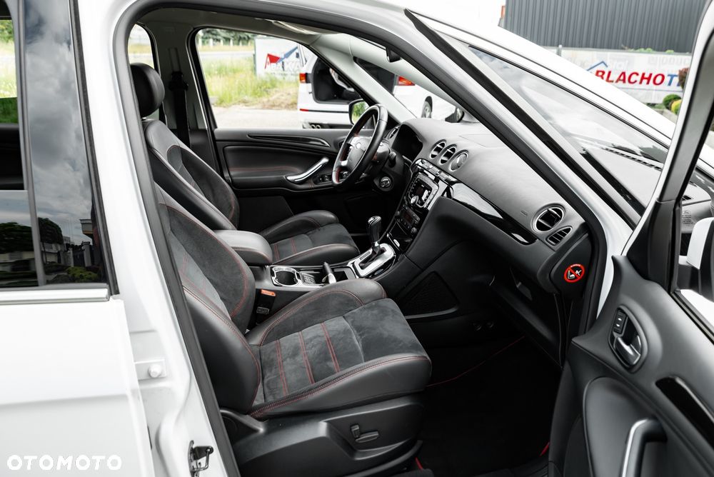 Ford S-Max 2.0 EcoBoost Titanium - 23