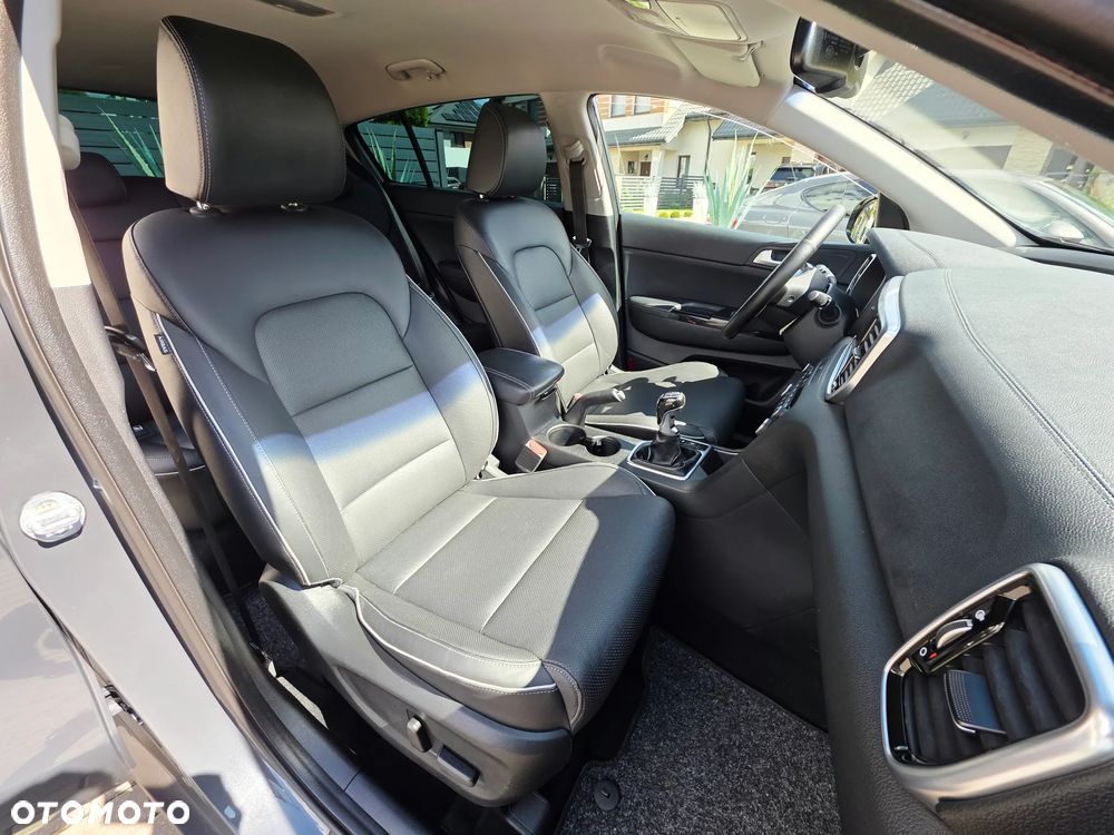 Kia Sportage 1.6 GDI L Business Line Plus 2WD - 16