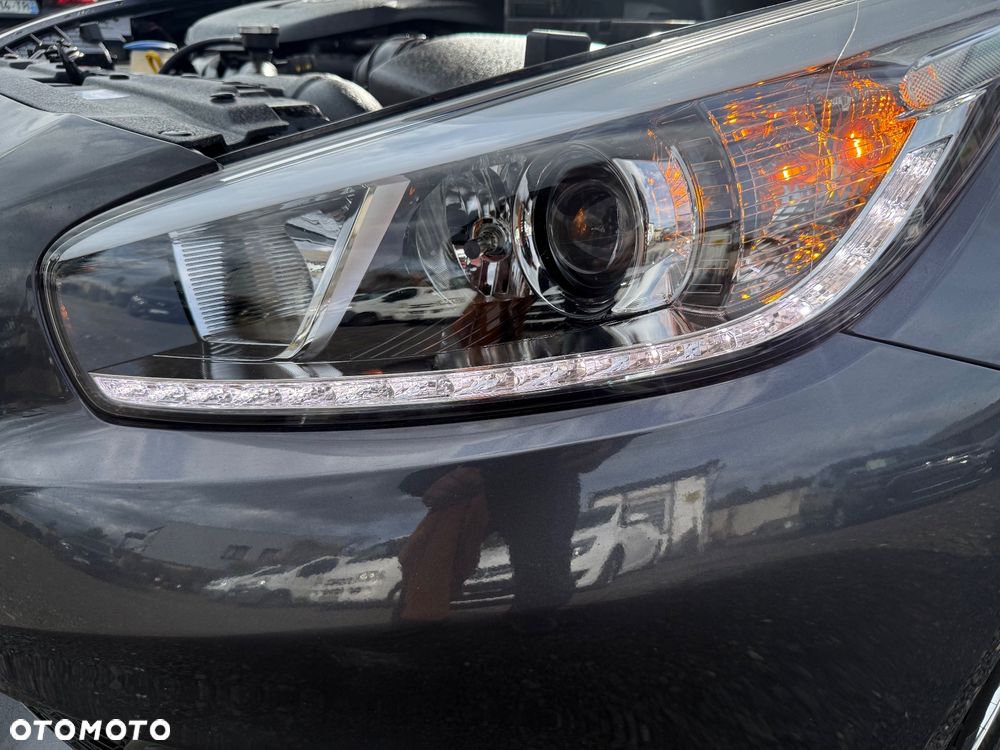 Kia Ceed 1.6 GDI Dream Team Edition - 18