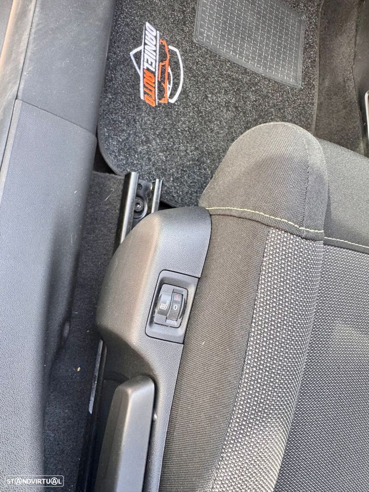 Citroën C3 1.2 PureTech Shine - 6