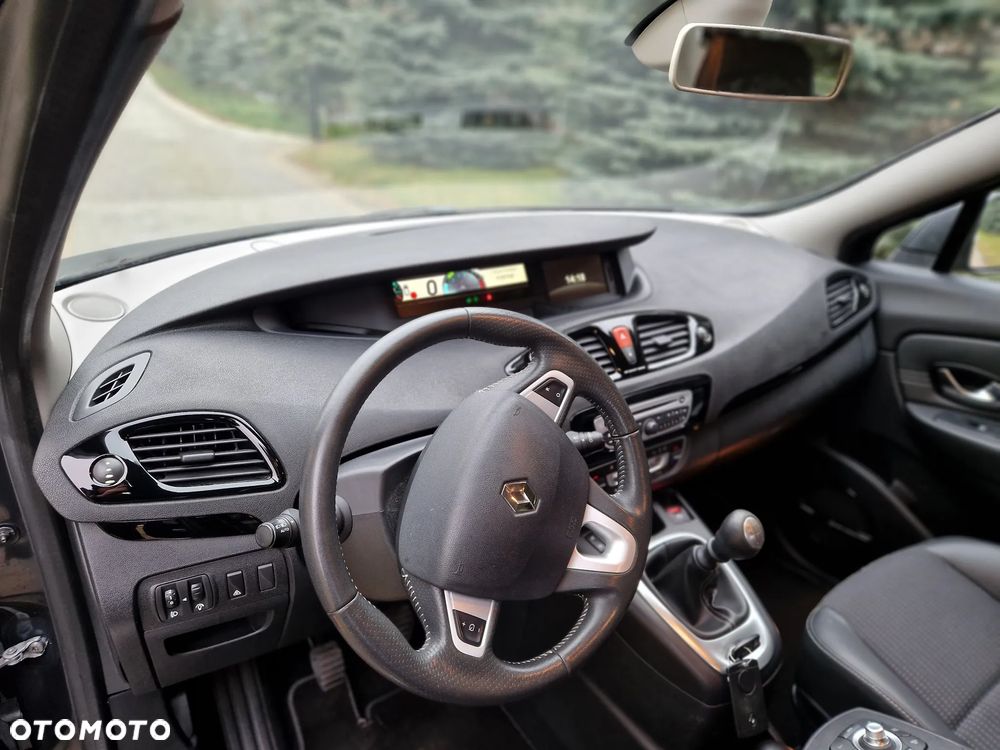 Renault Scenic TCe 130 Bose Edition - 12