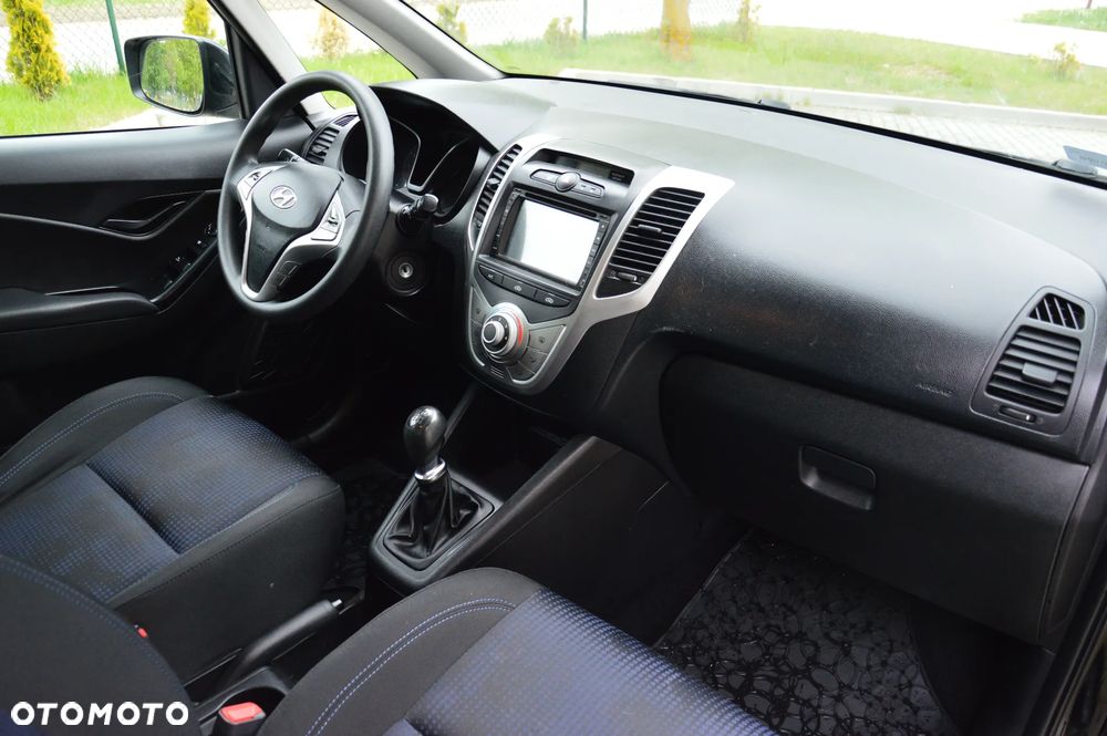 Hyundai ix20 - 22
