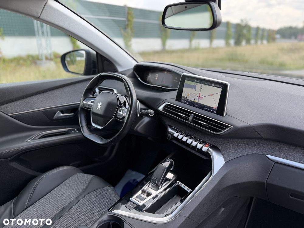 Peugeot 3008 PureTech 130 Stop & Start GPF EAT8 Allure - 14