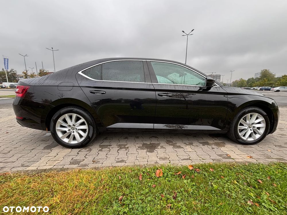 Skoda Superb 1.8 TSI Style DSG - 25