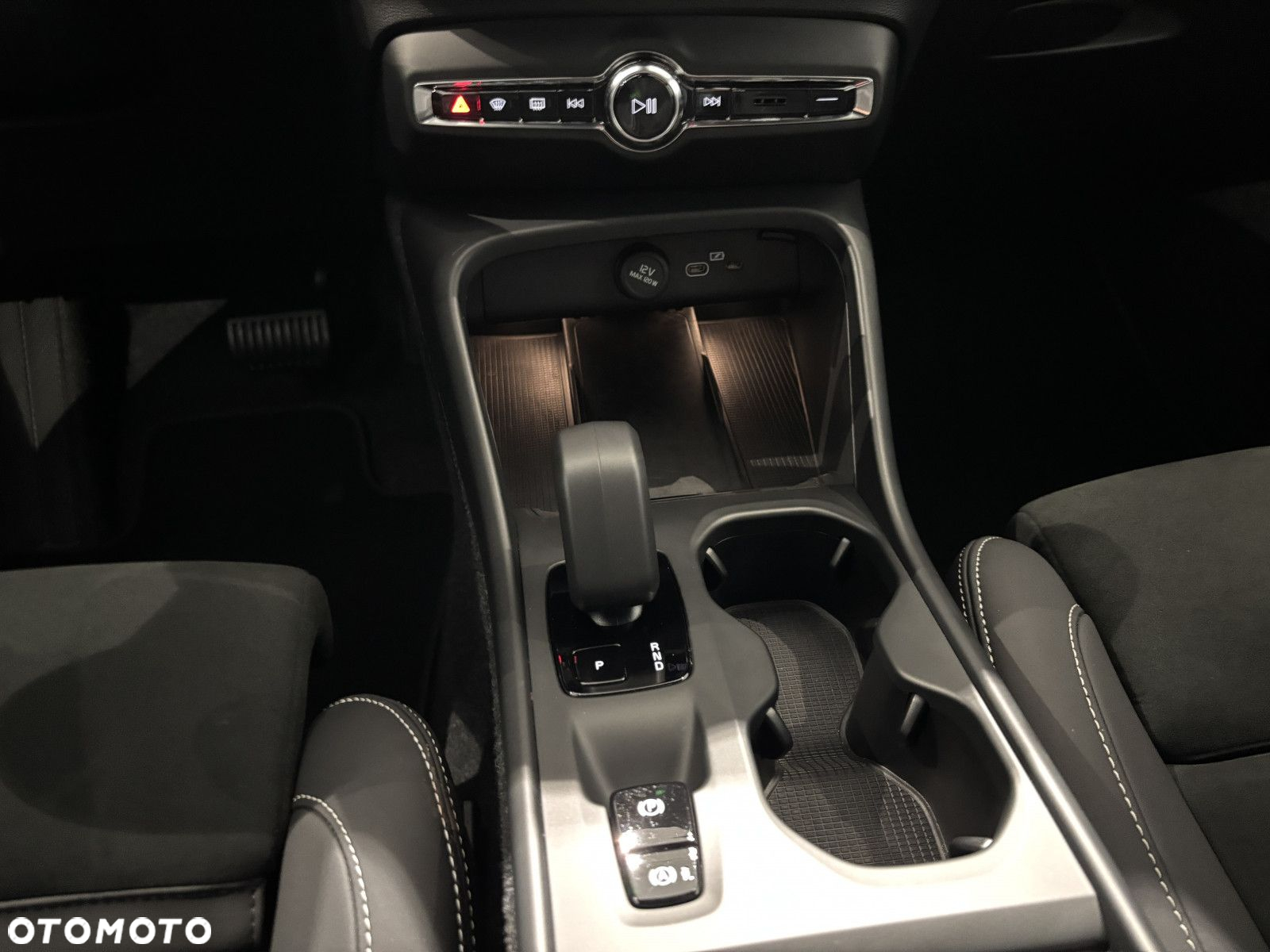 Volvo XC 40 - 14