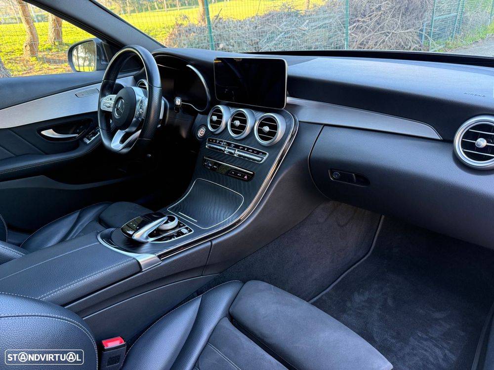 Mercedes-Benz C 300 de AMG Line - 24