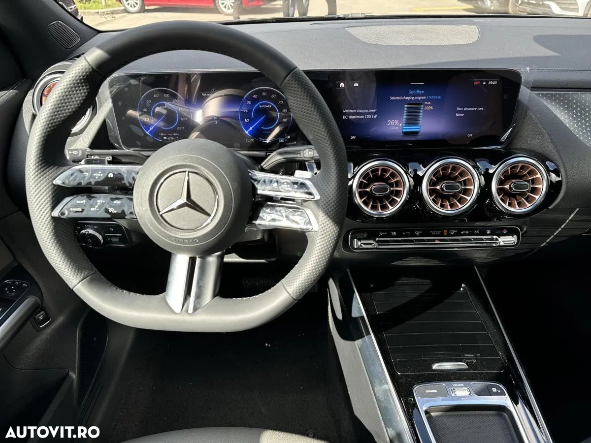 Mercedes-Benz EQA 250+ - 11