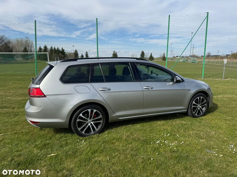 Volkswagen Golf 1.6 TDI BMT Comfortline - 21