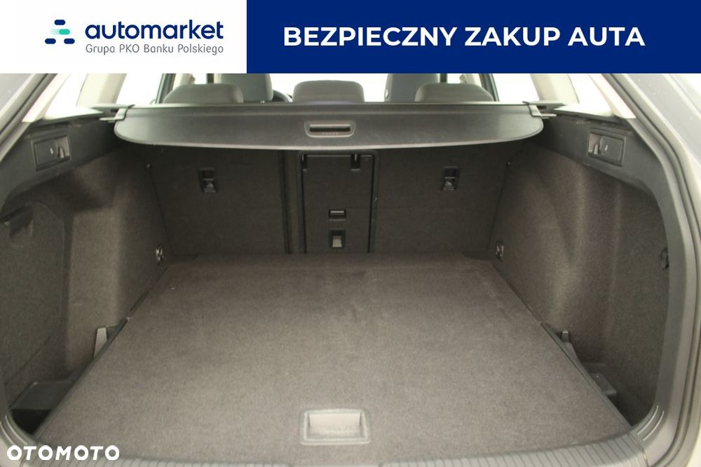 Volkswagen Golf VIII 1.5 TSI EVO Life - 9