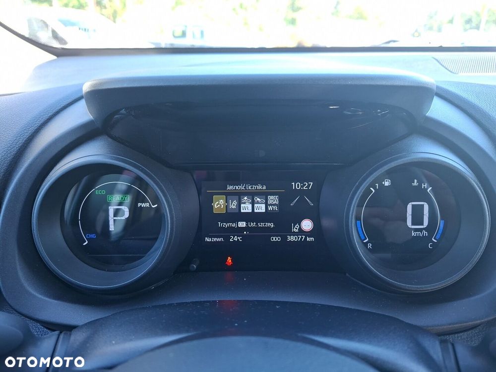 Toyota Yaris Cross Hybrid 1.5 Comfort - 16