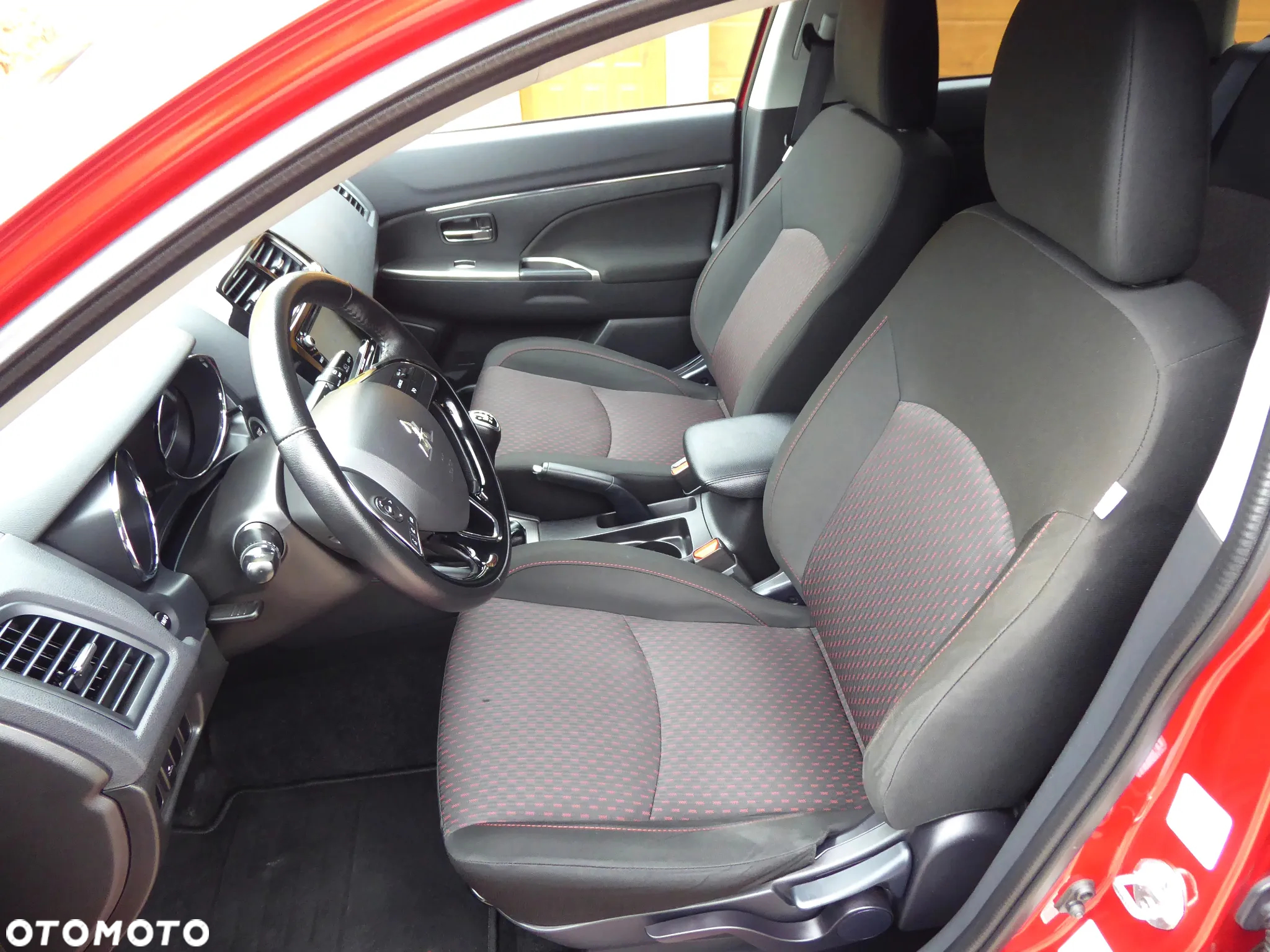 Mitsubishi ASX 1.6 ClearTec 2WD Diamant Edition+ - 31
