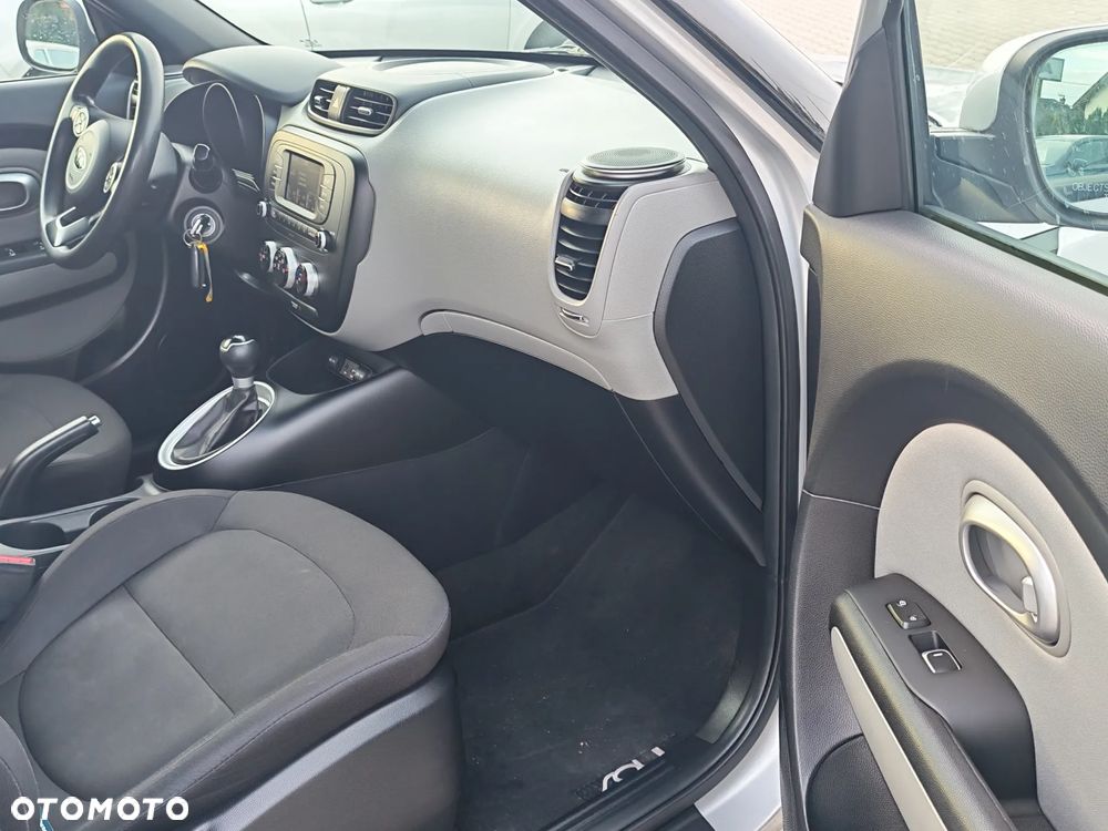 Kia Soul 1.6 GDI L - 21