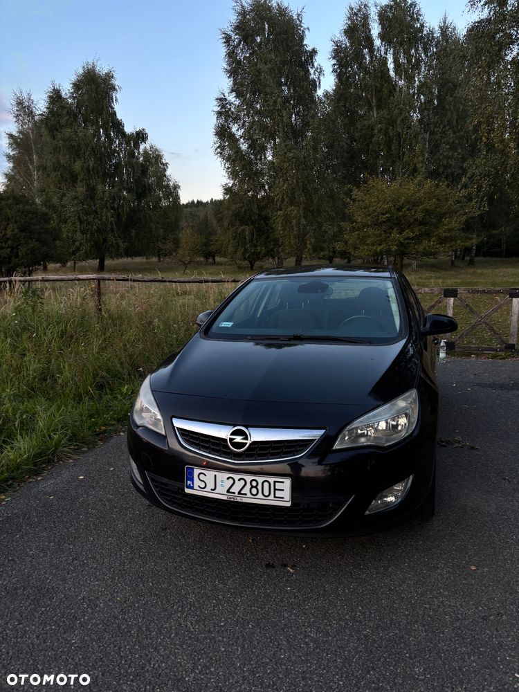 Opel Astra IV 1.6 T Cosmo - 2