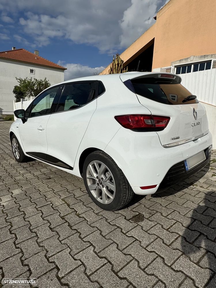 Renault Clio 0.9 TCe Limited Bi-Fuel - 4