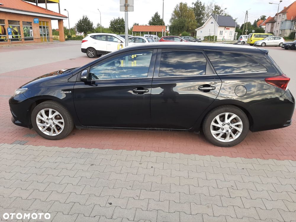 Toyota Auris Hybrid 135 Premium - 7