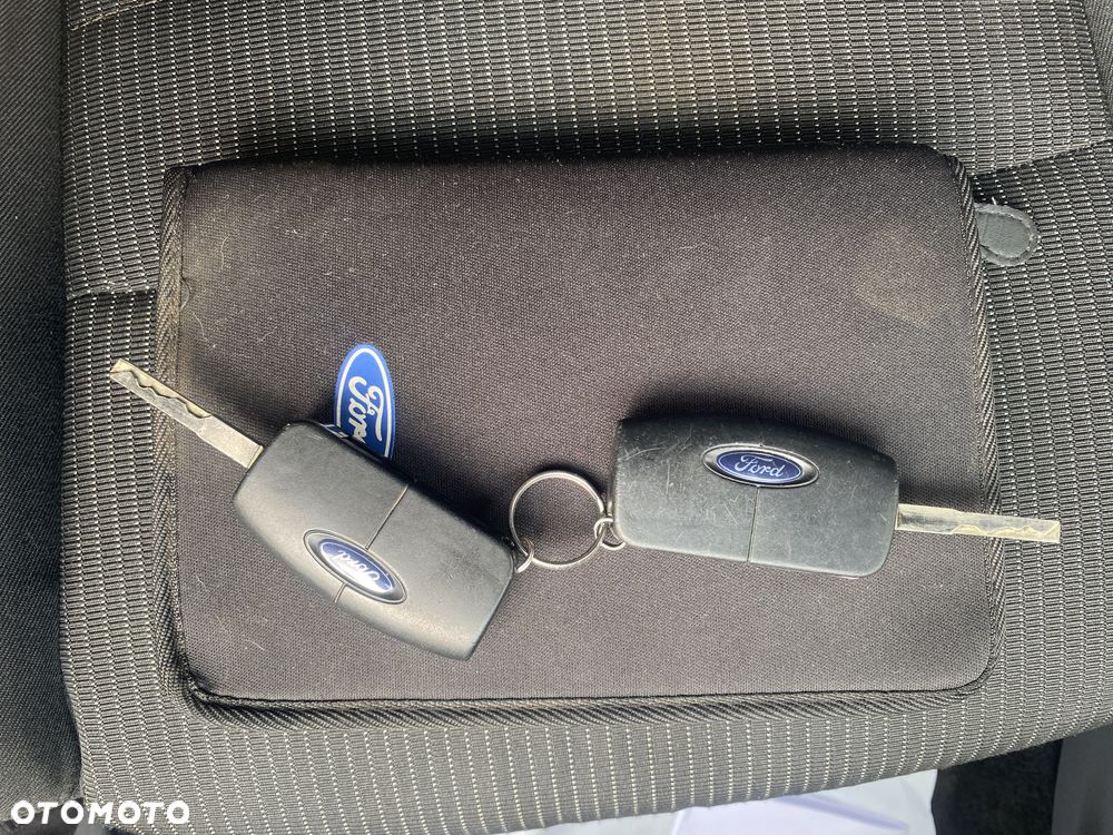 Ford Mondeo 2.0 Titanium - 30